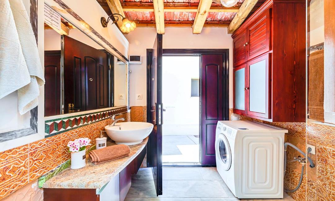 Photo of Kitchen in Pervolakia