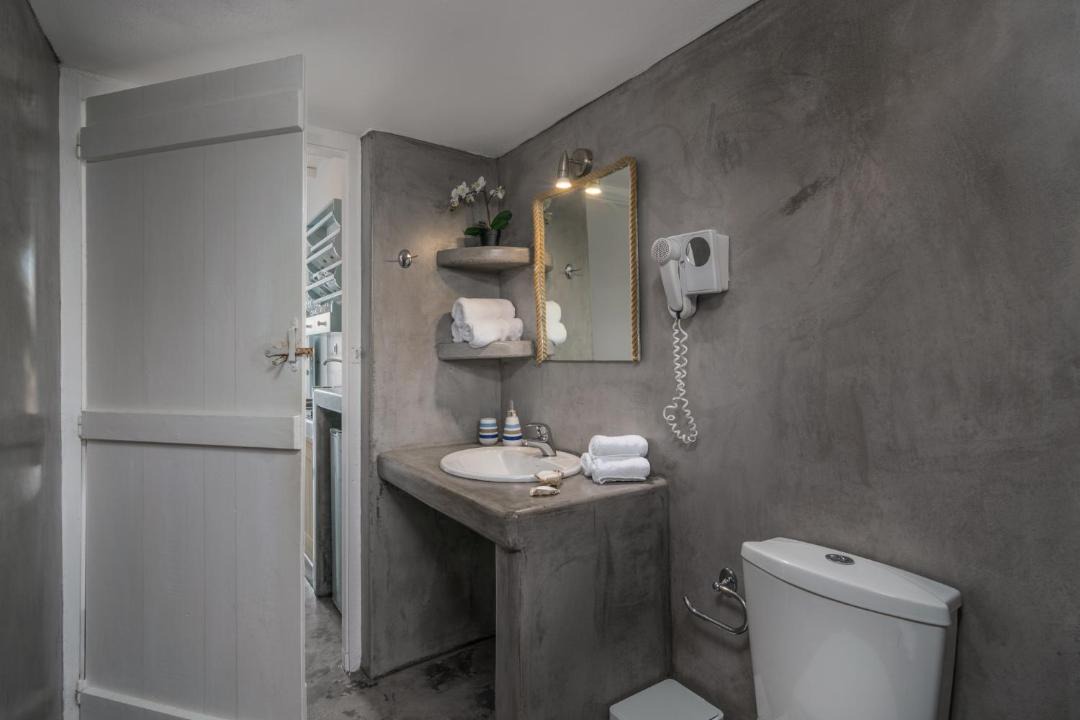 Photo of Bathroom in Apollonia
