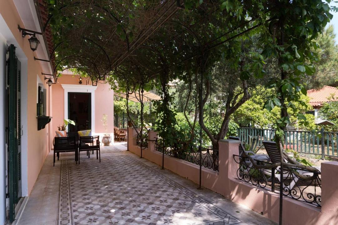 Photo of Patio Balcony in Vasilikos