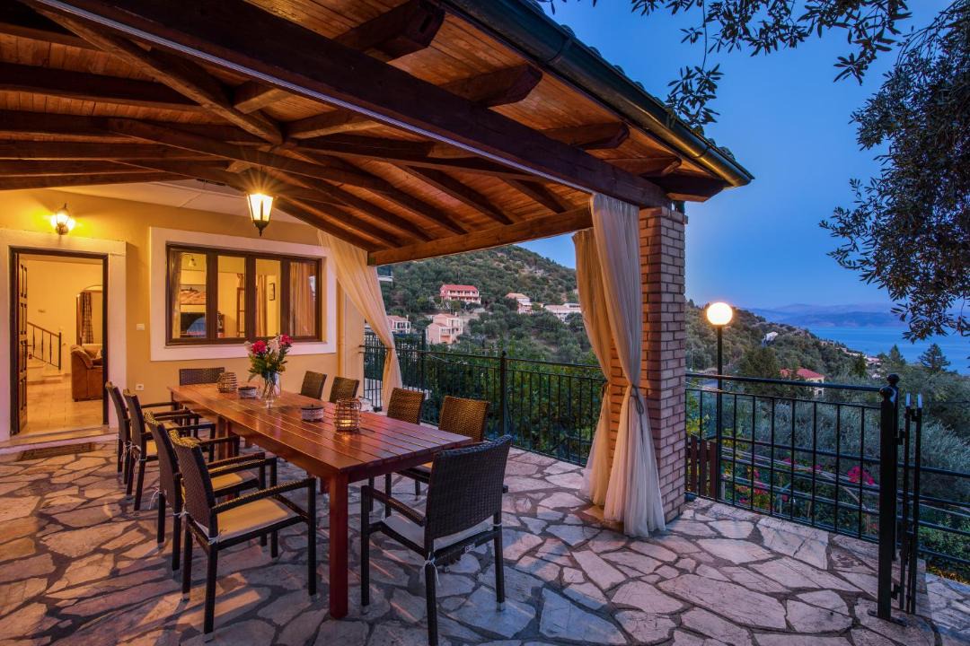Photo of Patio Balcony in Barbati