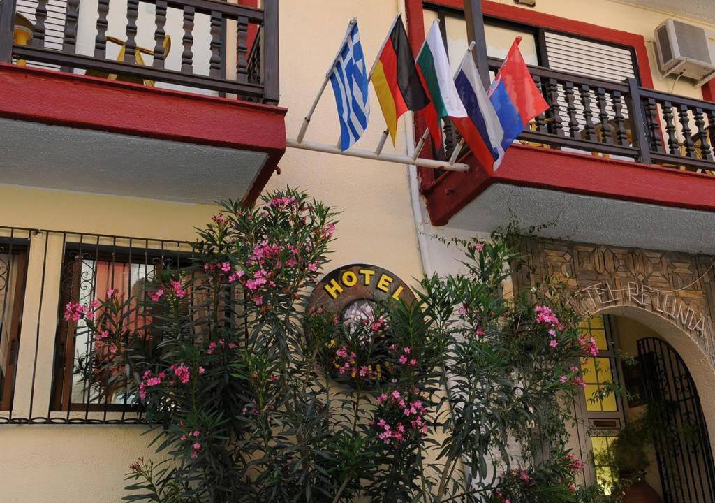 Photo of Buildings in Neos Marmaras