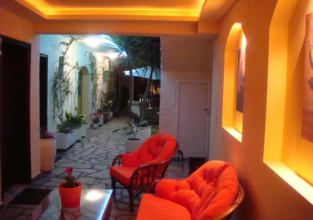 Photo of Livingroom in Neos Marmaras