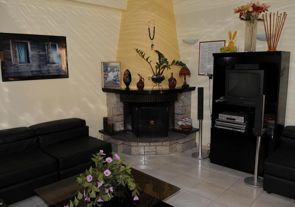 Photo of Livingroom in Neos Marmaras
