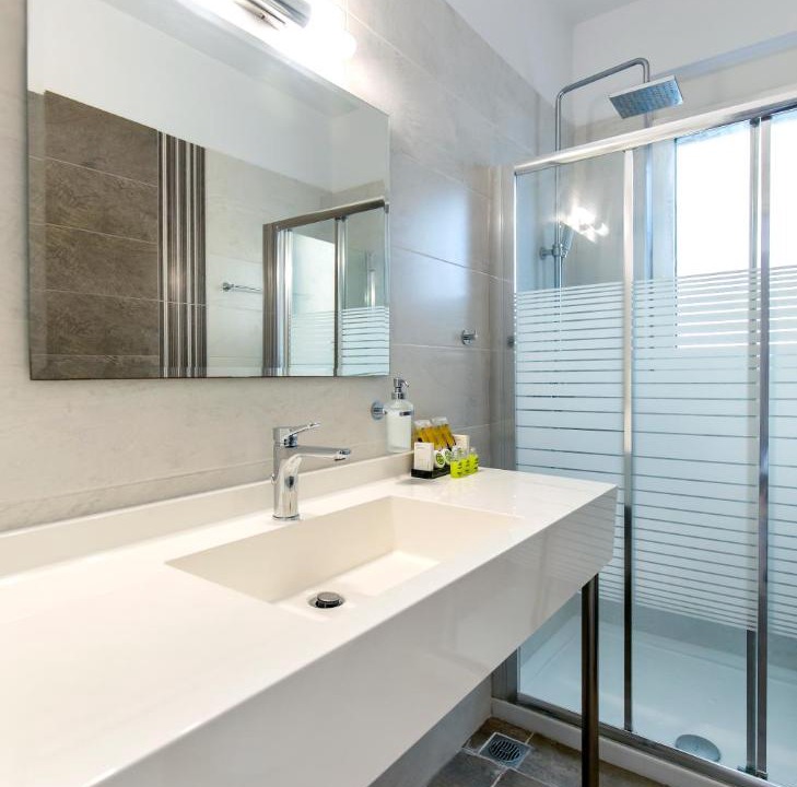 Photo of Bathroom in Gennadi