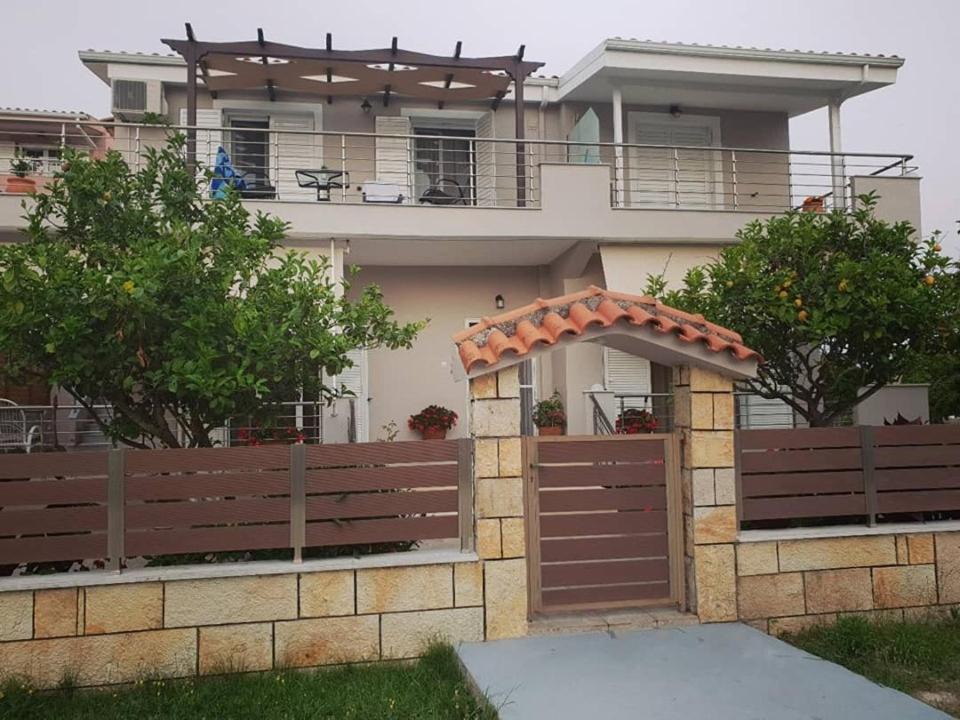 Photo of Others in Ammoudia