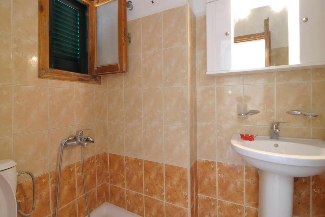 Photo of Bathroom in Doukades