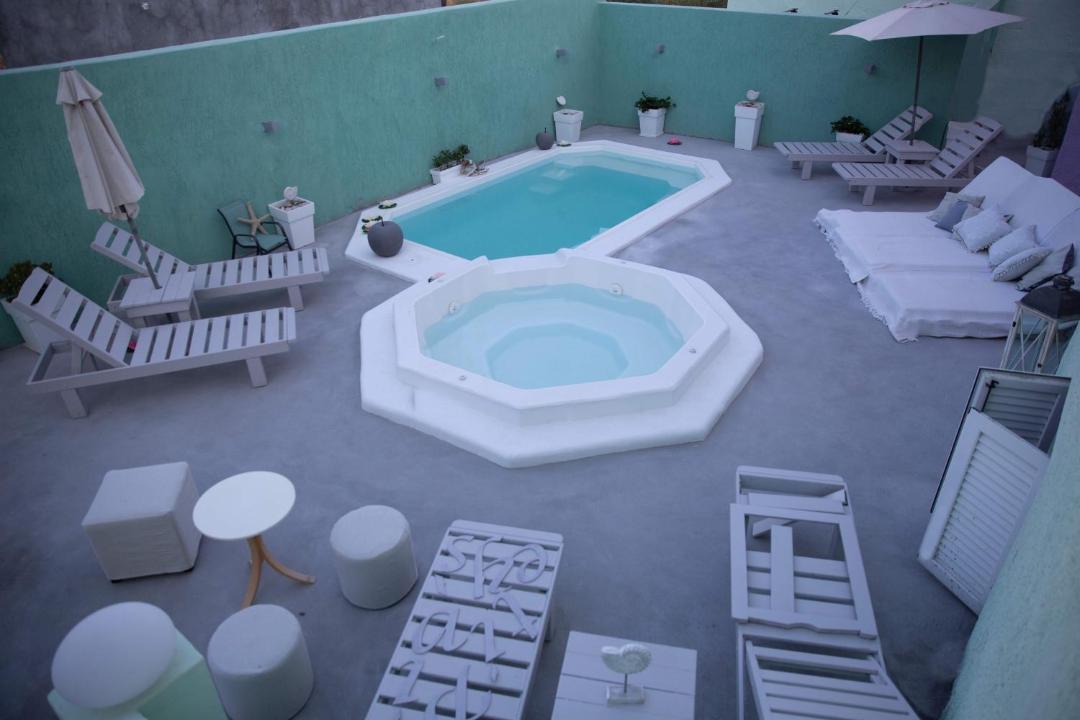 Photo of Bathroom in Perissa