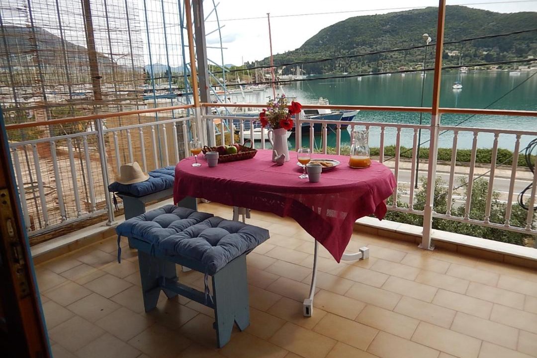Photo of Patio Balcony in Vlicho