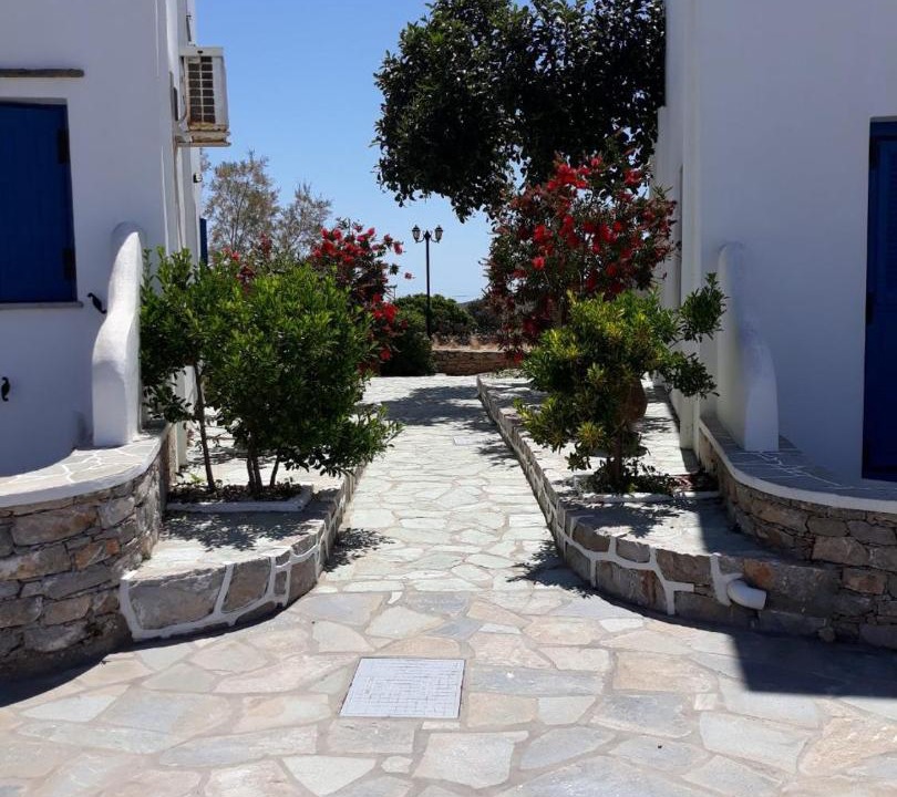 Photo of Others in Folegandros Town