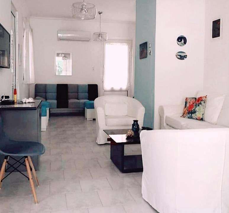 Photo of Livingroom in Lardos