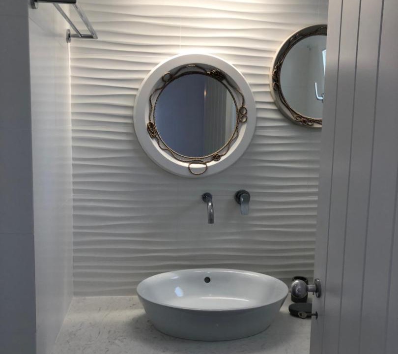 Photo of Bathroom in Kamari