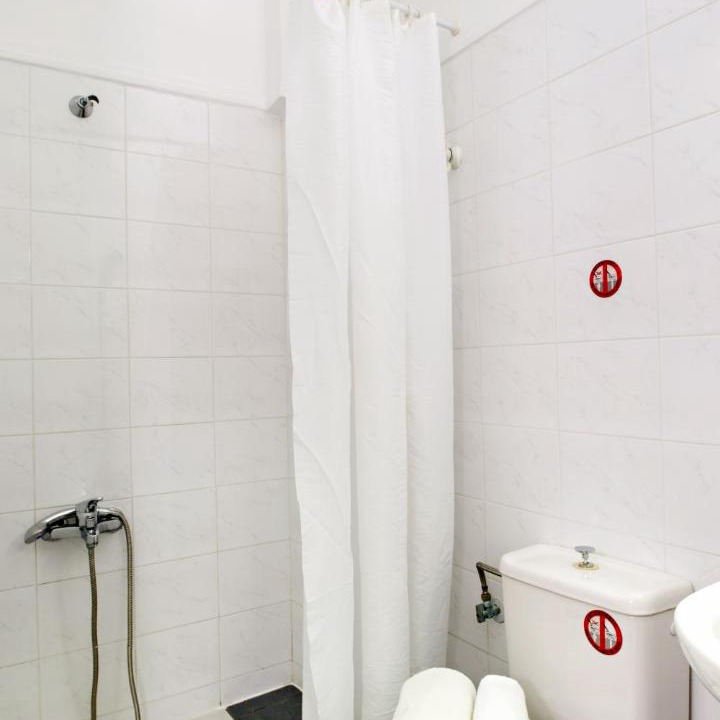 Photo of Bathroom in Platanias Town