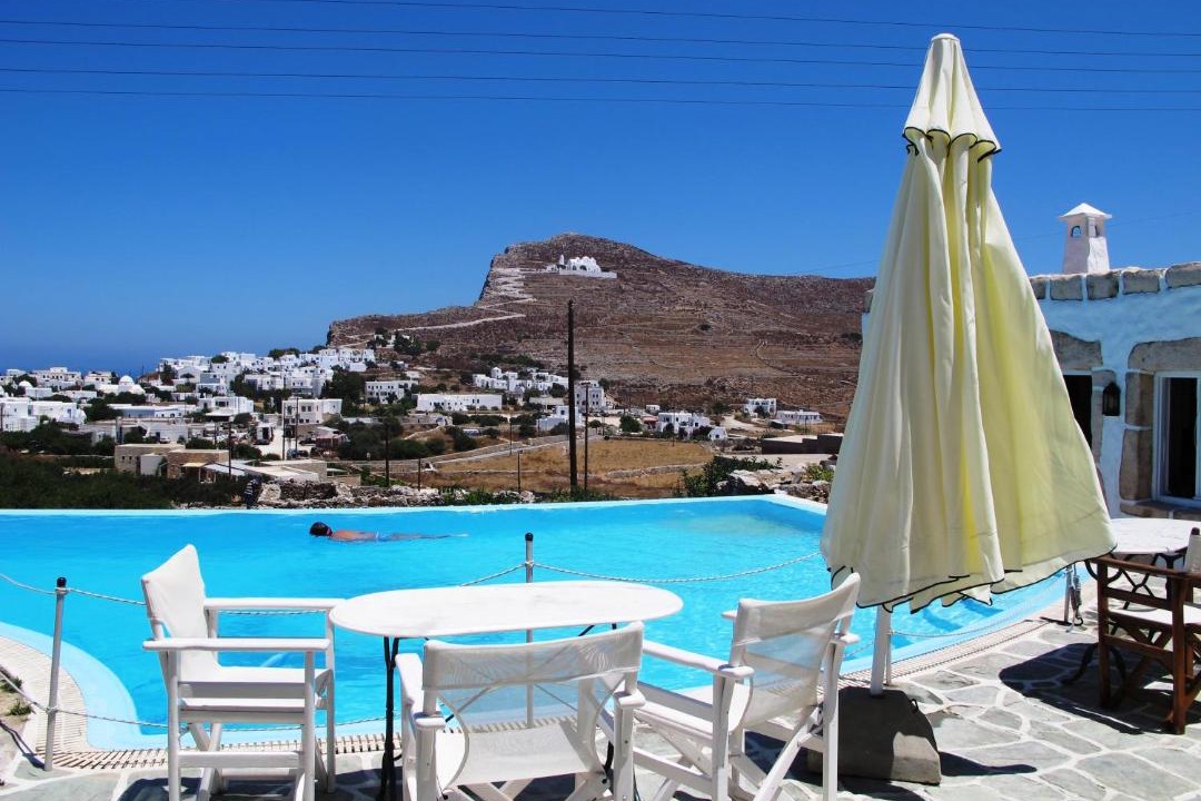 Photo of Others in Chora Folegandros