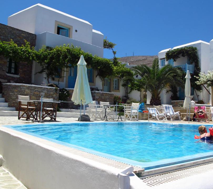 Photo of Others in Chora Folegandros