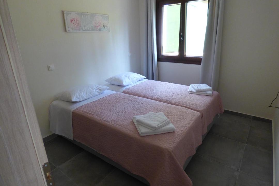 Photo of Bedroom in Ipsos