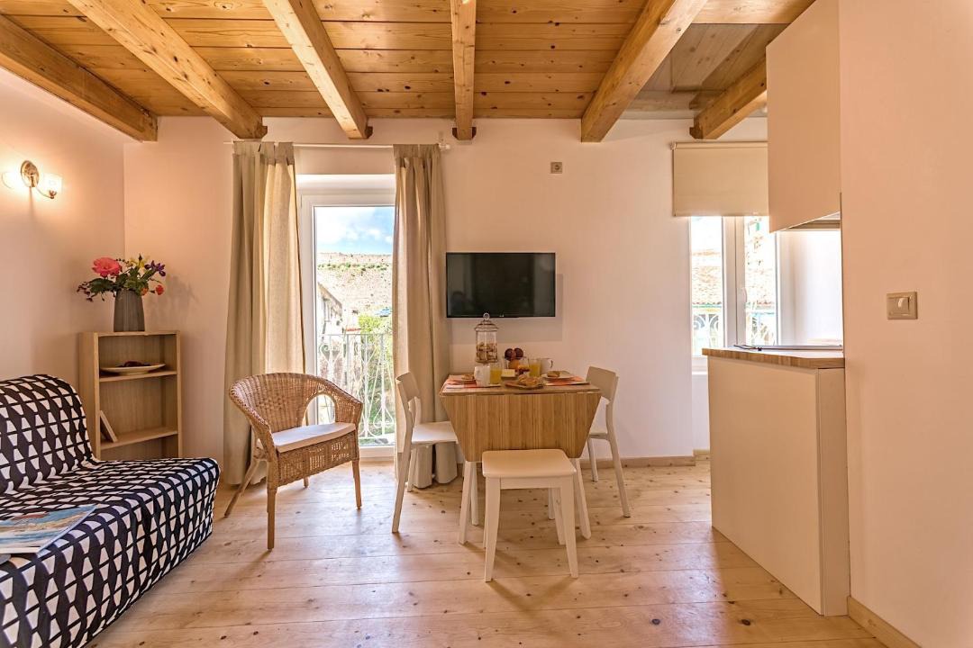 Photo of Livingroom in Old Town
