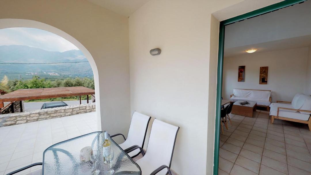 Photo of Patio Balcony in Asprouliani