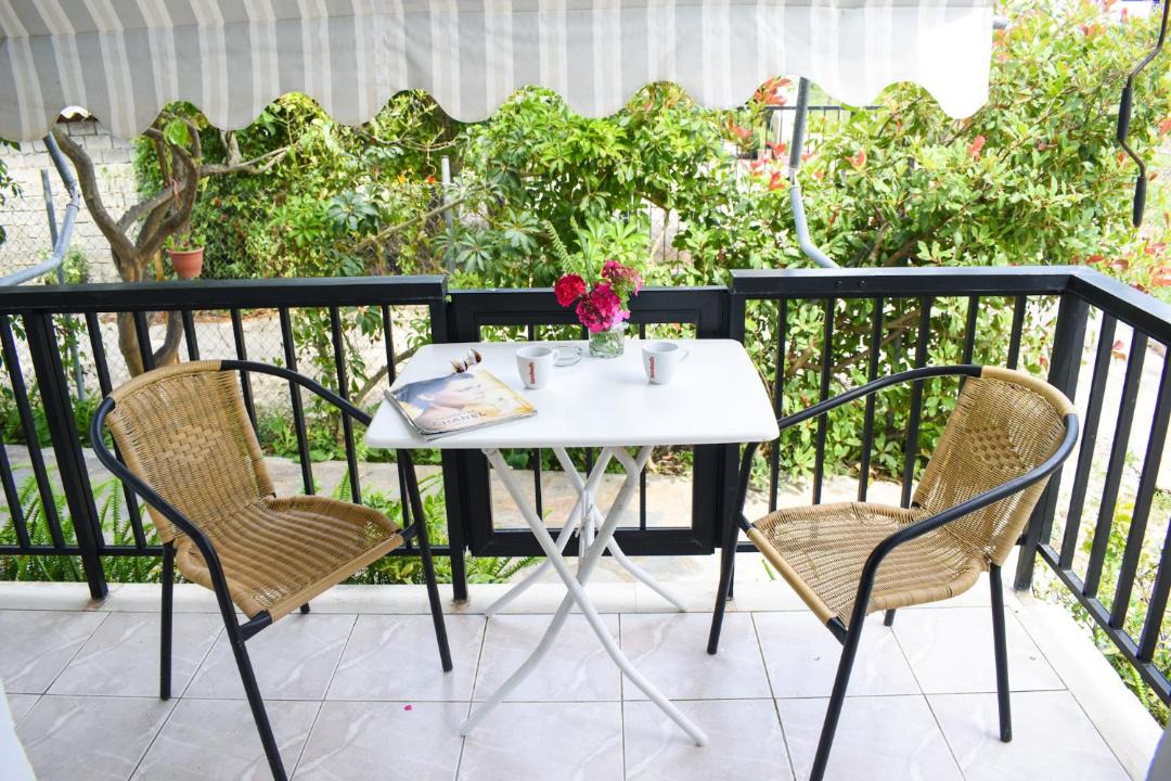 Photo of Patio Balcony in Foinikounta