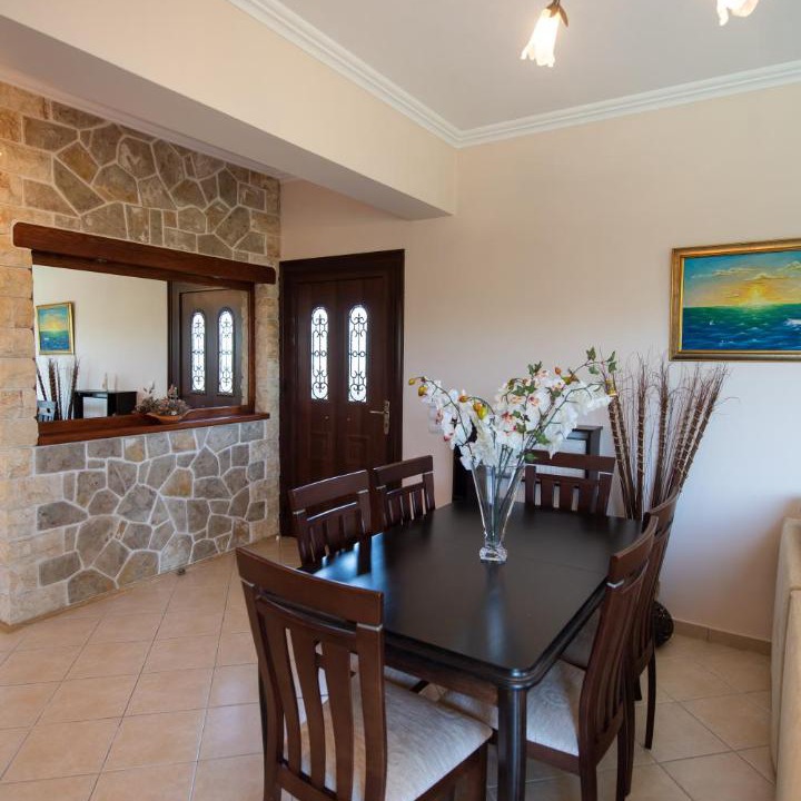 Photo of Livingroom in Kariotai