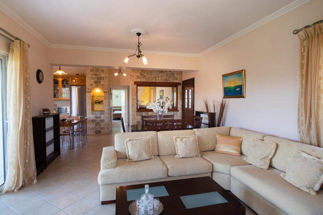 Photo of Livingroom in Kariotai