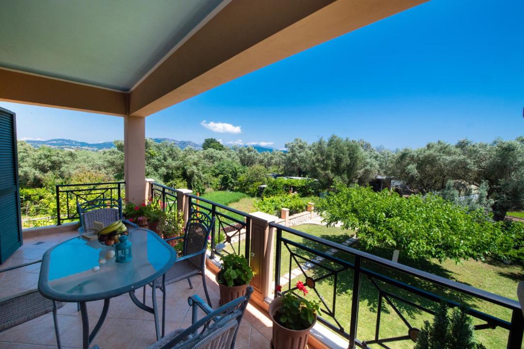 Photo of Patio Balcony in Kariotai