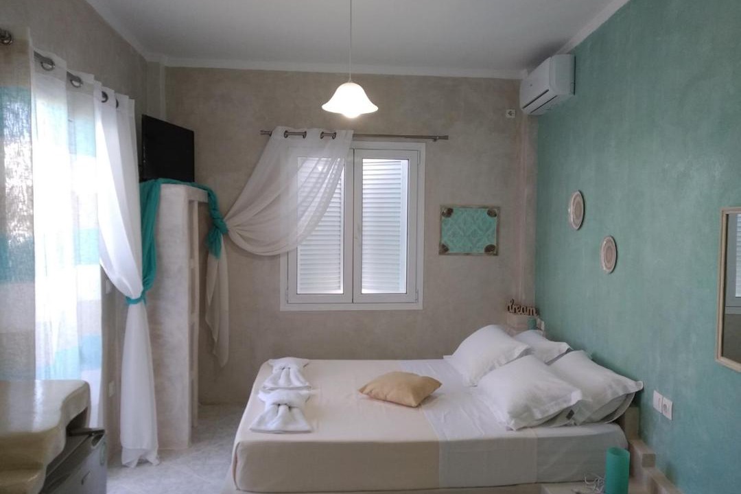 Photo of Bedroom in Perissa