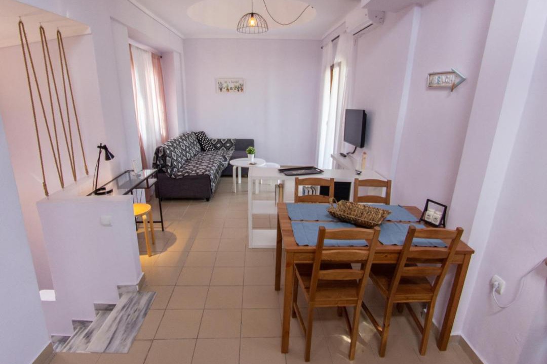 Photo of Others in Aristotelis