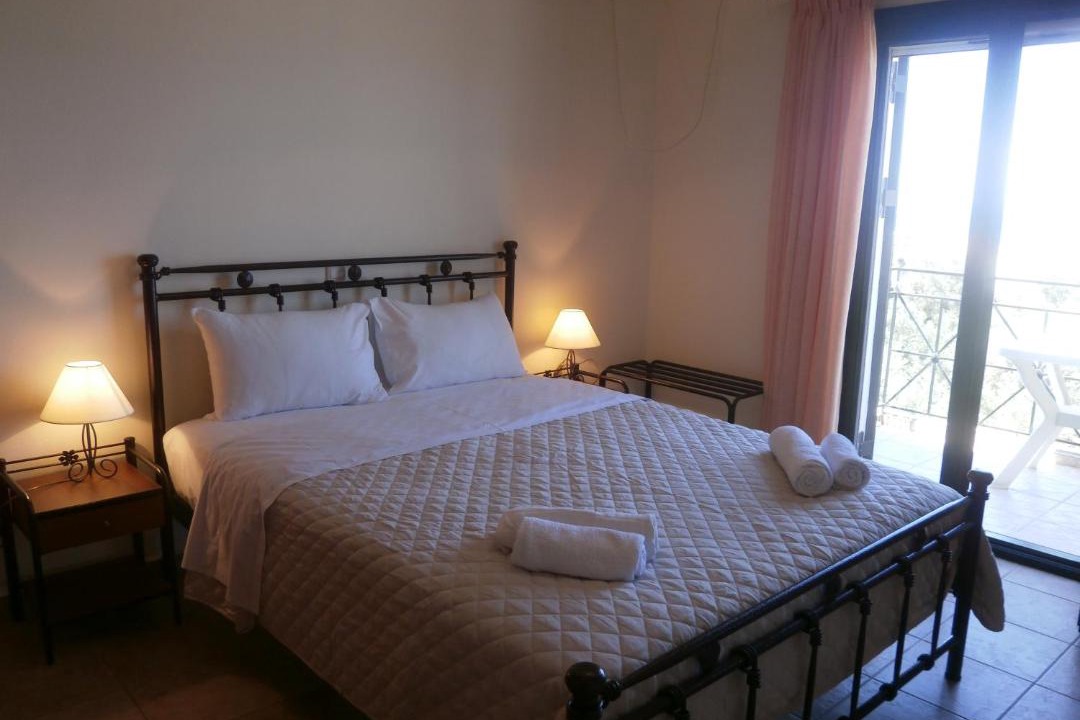 Photo of Bedroom in Milos