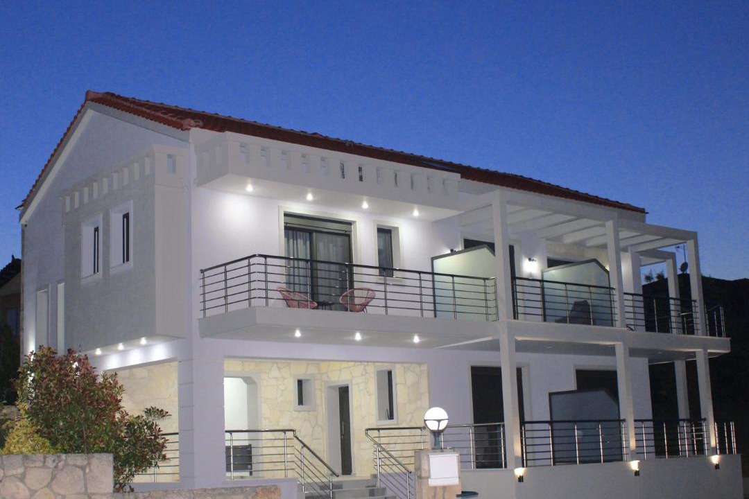 Photo of Buildings in Agios Nikolaos