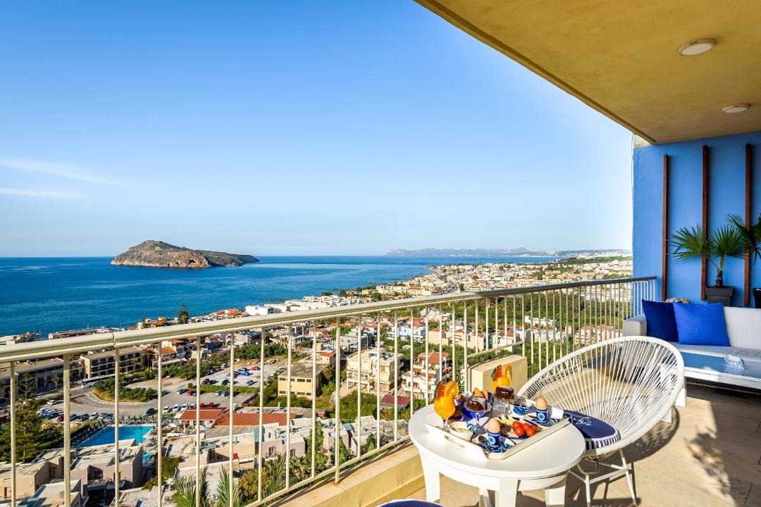 Photo of Livingroom in Platanias Town