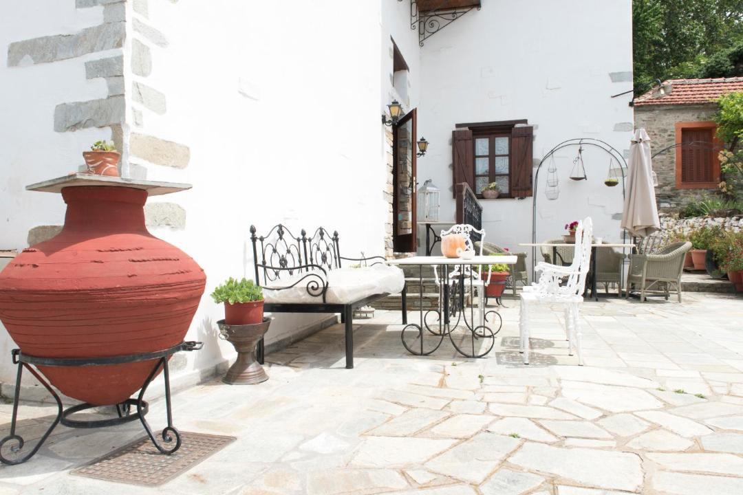 Photo of Others in Portaria