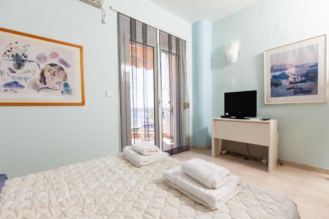 Photo of Bedroom in Nea Propontida