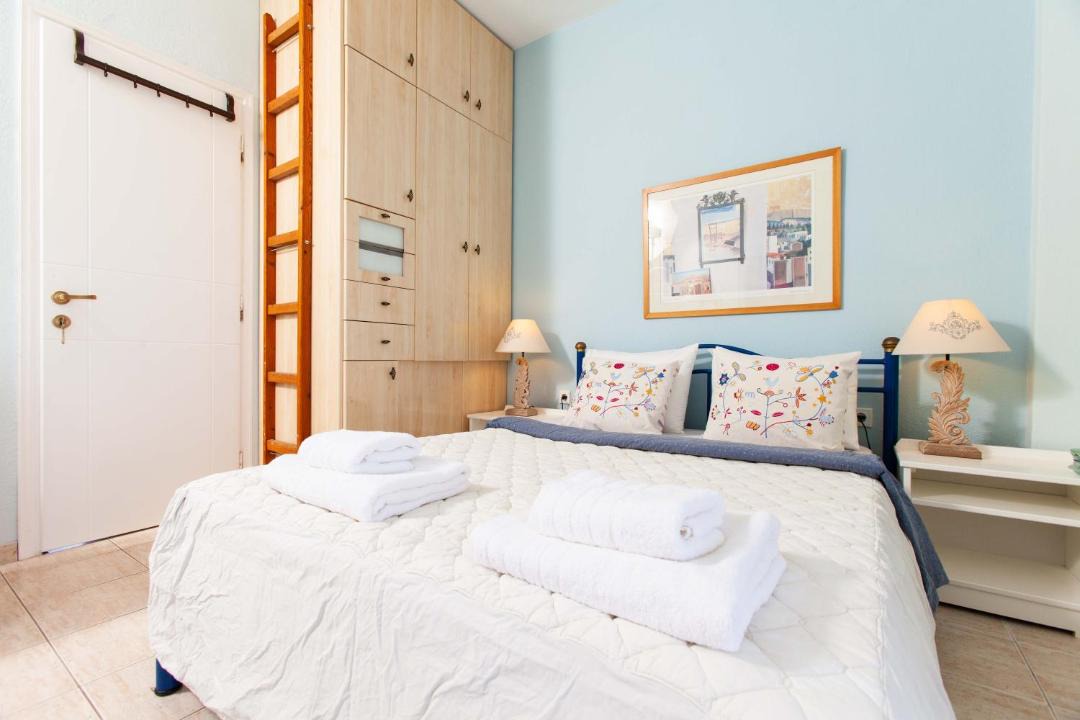 Photo of Bedroom in Nea Propontida