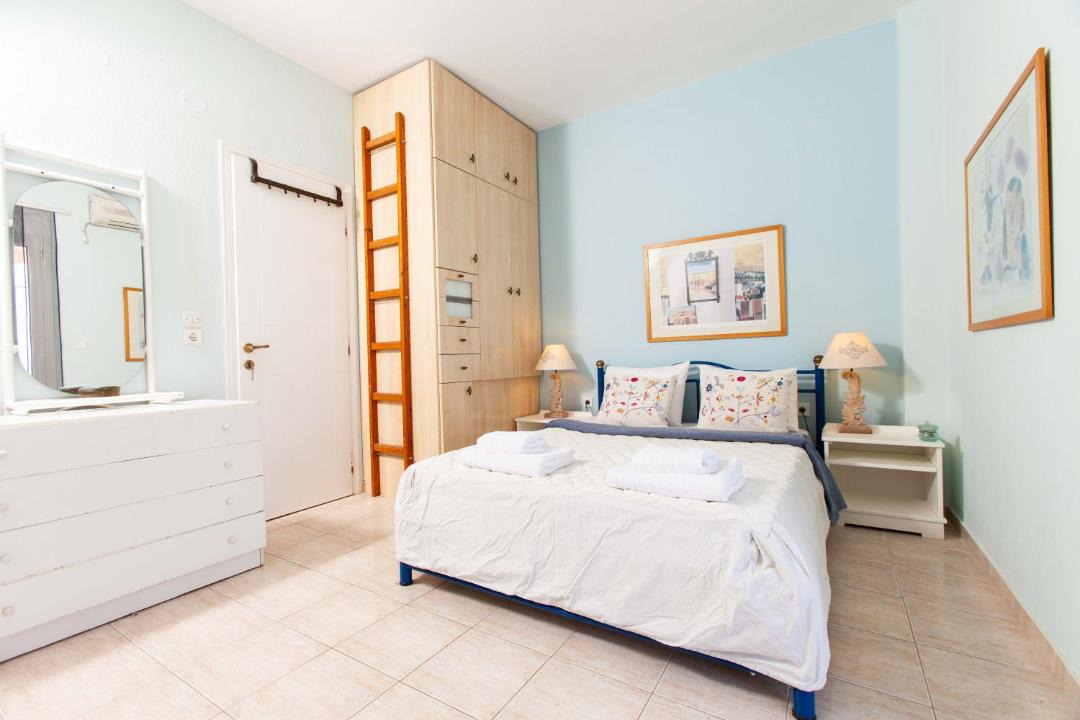 Photo of Bedroom in Nea Propontida