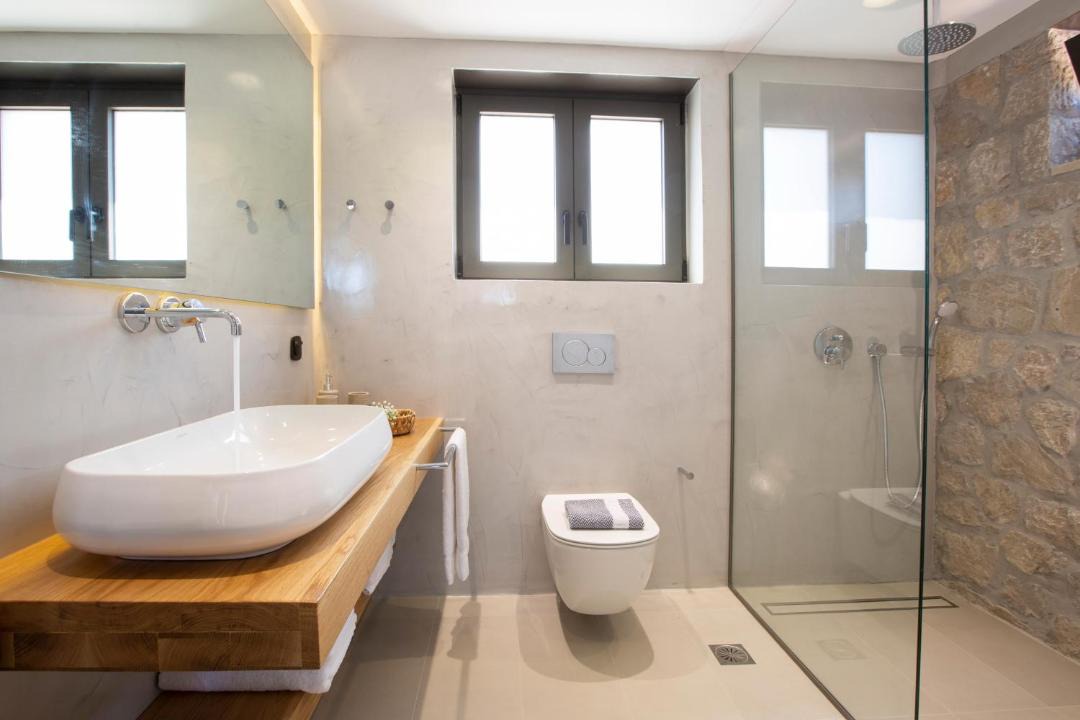 Photo of Bathroom in Agios Ioannis