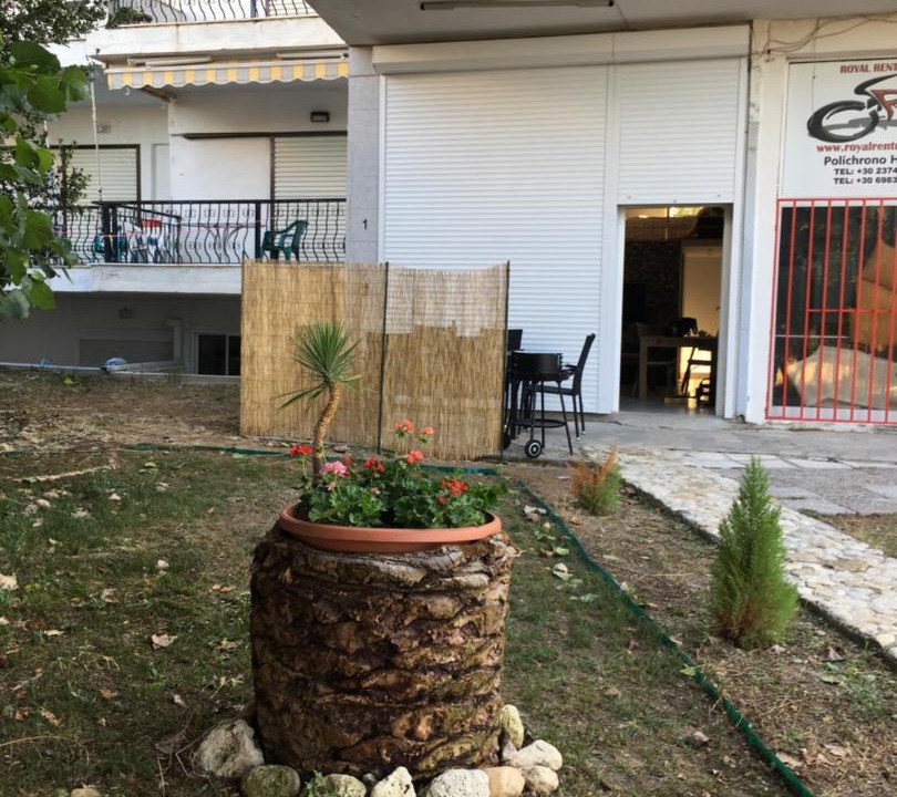 Photo of Buildings in Polichrono
