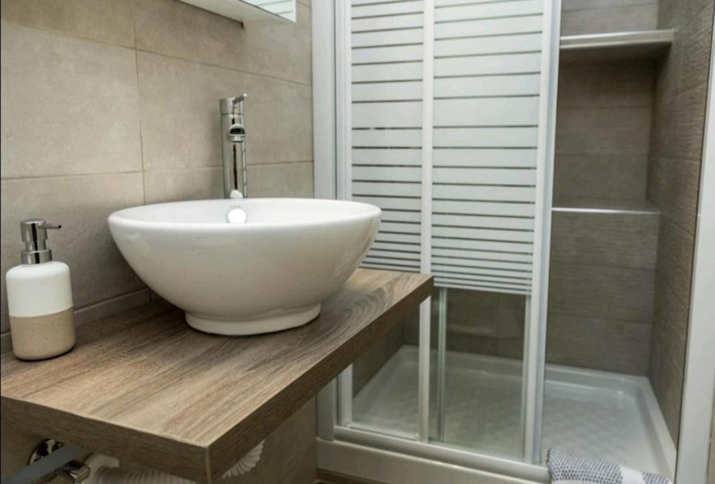 Photo of Bathroom in Volos City Centre