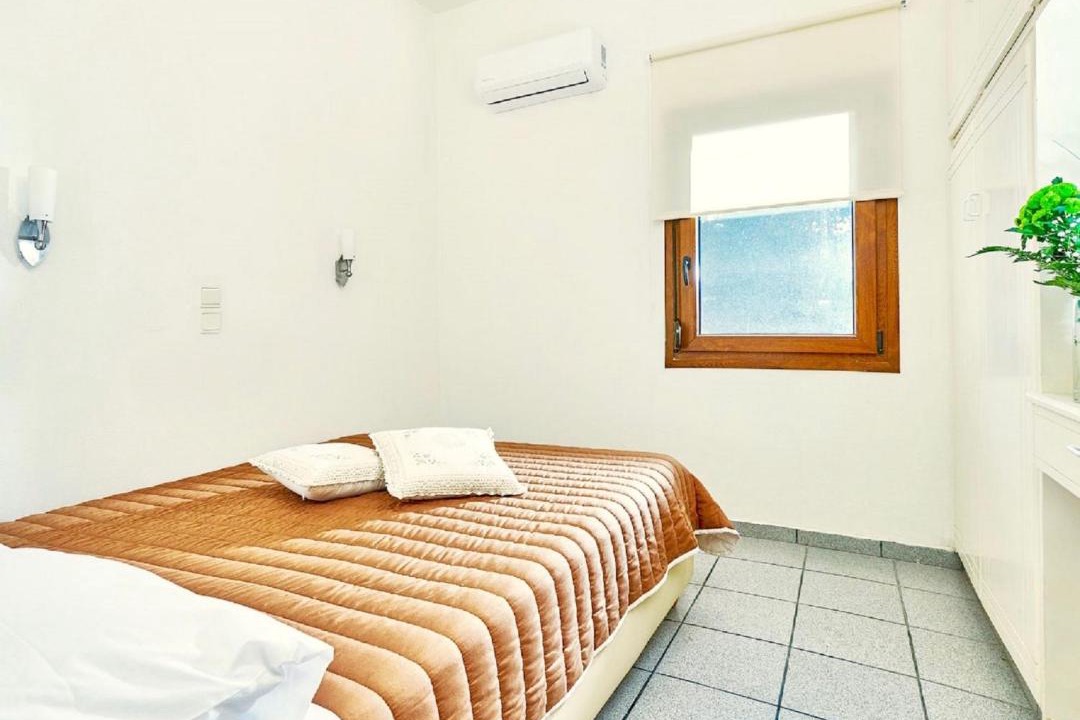Photo of Bedroom in Karteros