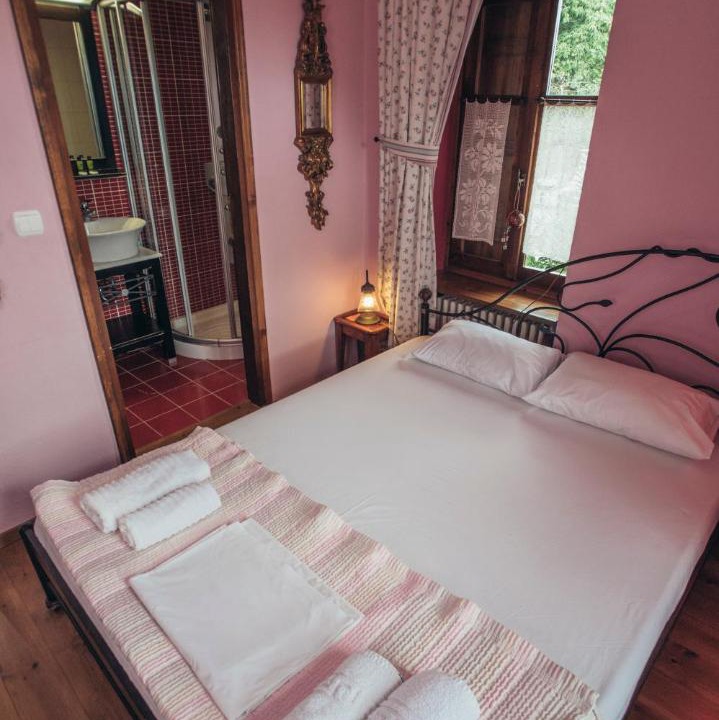 Photo of Bedroom in Tsagarada