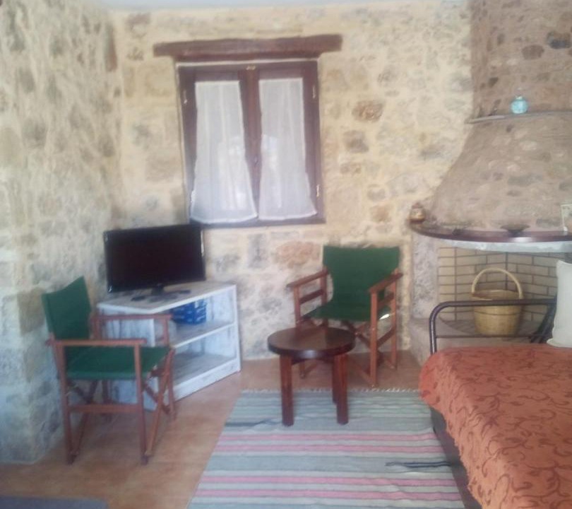 Photo of Livingroom in Pefki