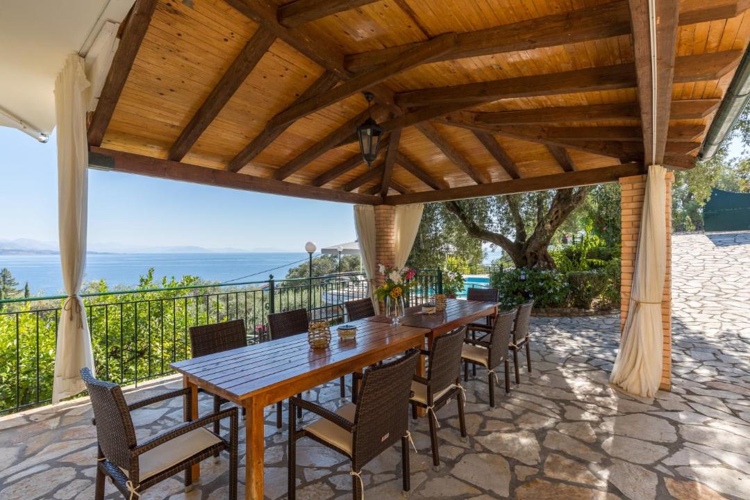 Photo of Patio Balcony in Barbati