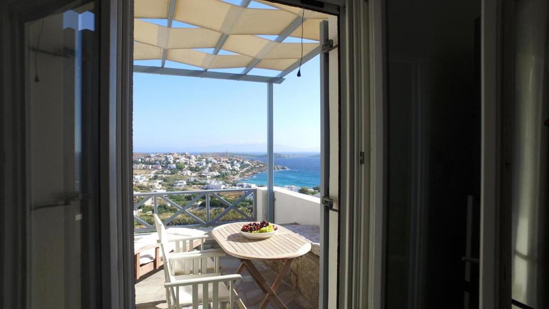Photo of Patio Balcony in Azolimnos