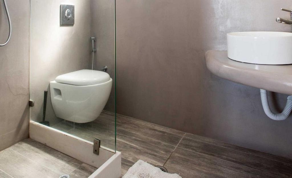 Photo of Bathroom in Glastros