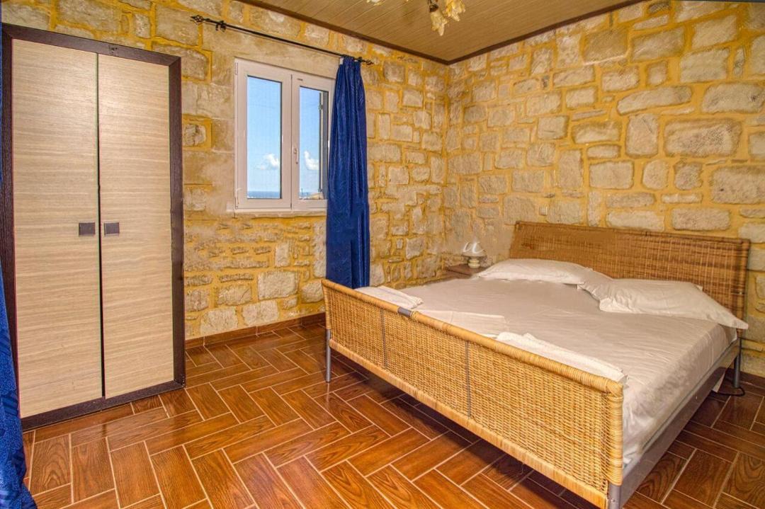 Photo of Bedroom in Kavallos