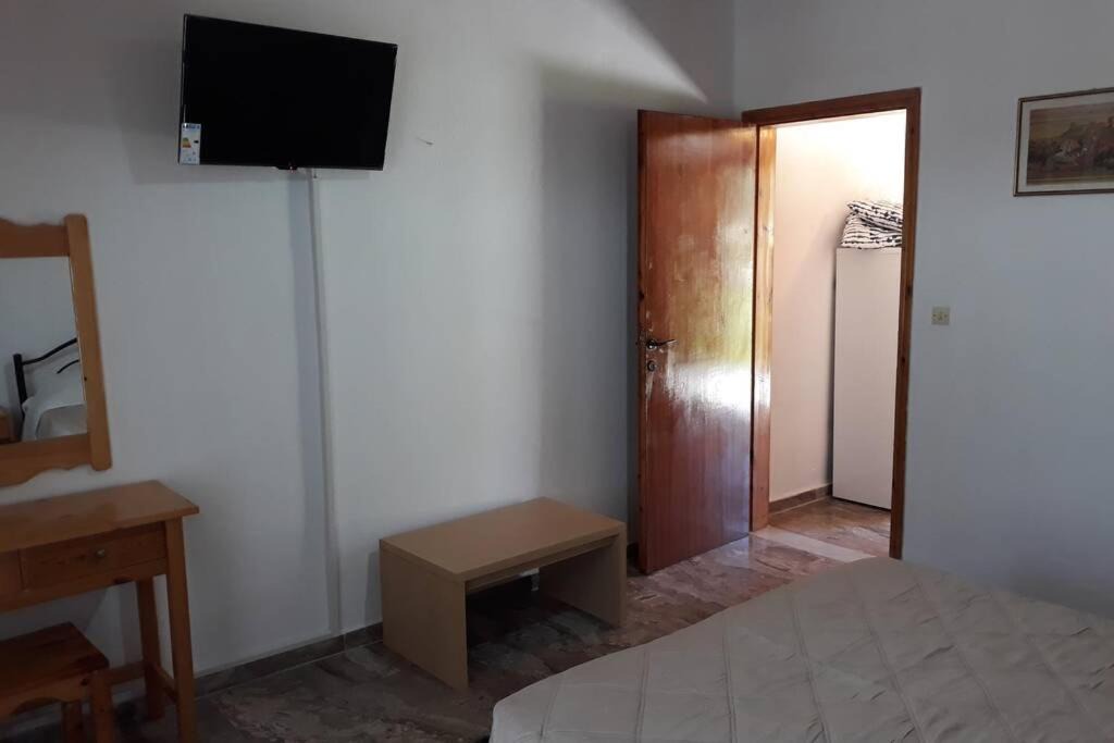 Photo of Bedroom in Notos