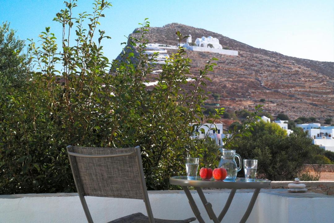 Photo of Others in Chora Folegandros
