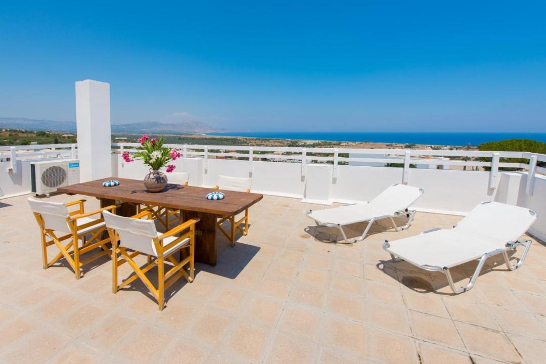 Photo of Patio Balcony in Kalathos