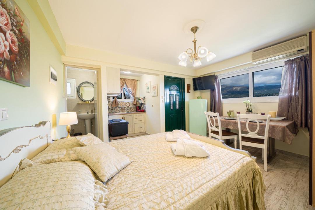 Photo of Bedroom in Argostoli Town
