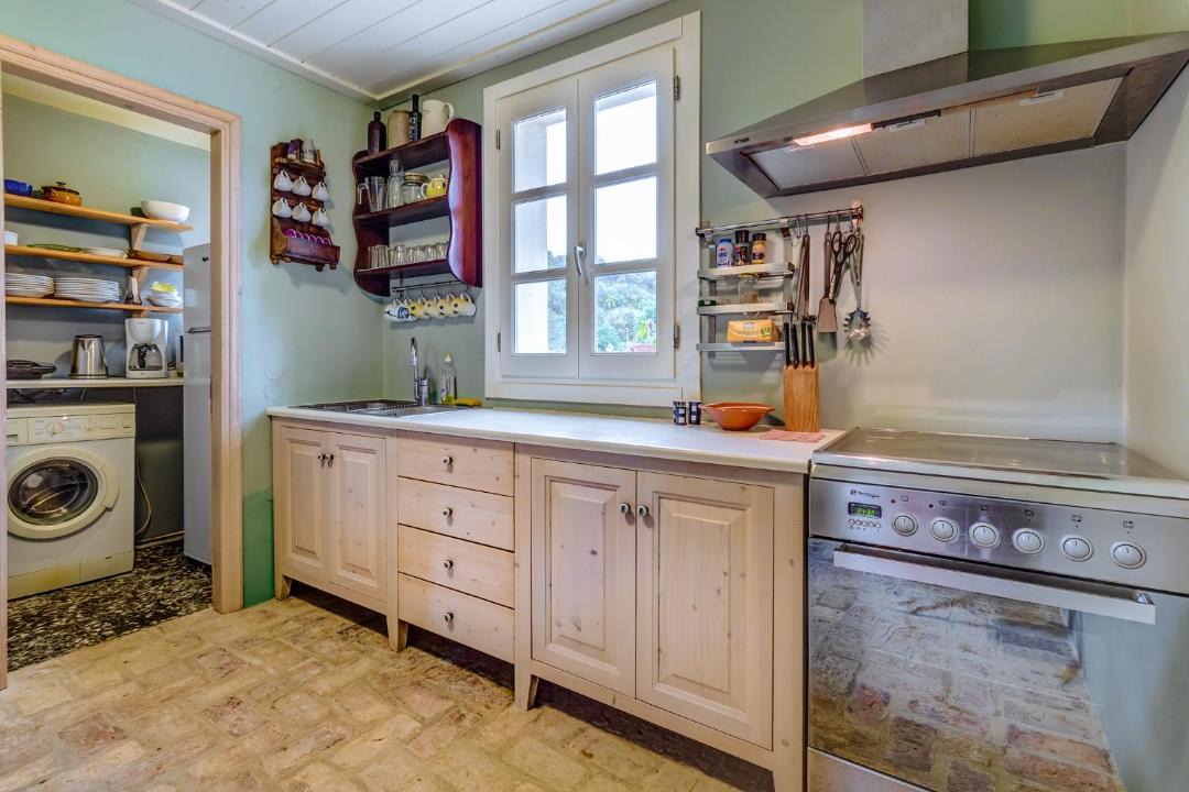 Photo of Kitchen in Agios Georgios