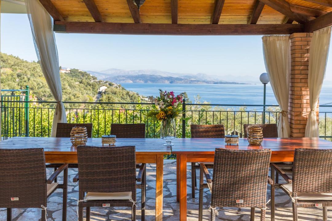 Photo of Patio Balcony in Barbati